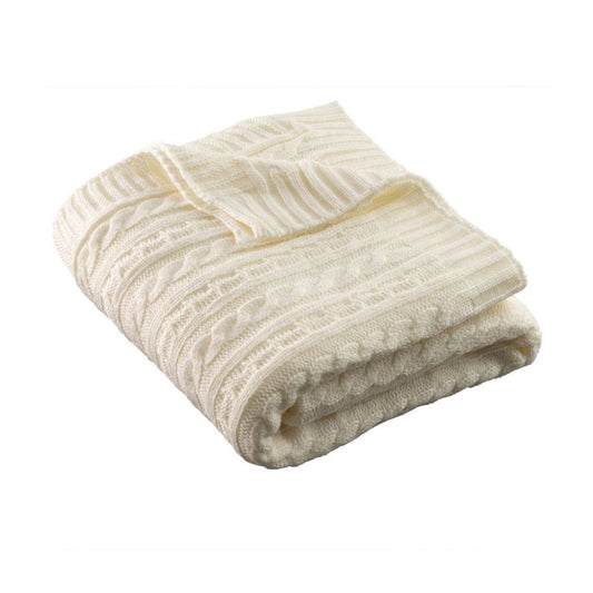 Our Aran Kit - Soft White Throw is every piece of luxury and warmth keeping you cosy all year round. This throw is a great addition to any bedroom or living space adding that perfect finishing touch.
