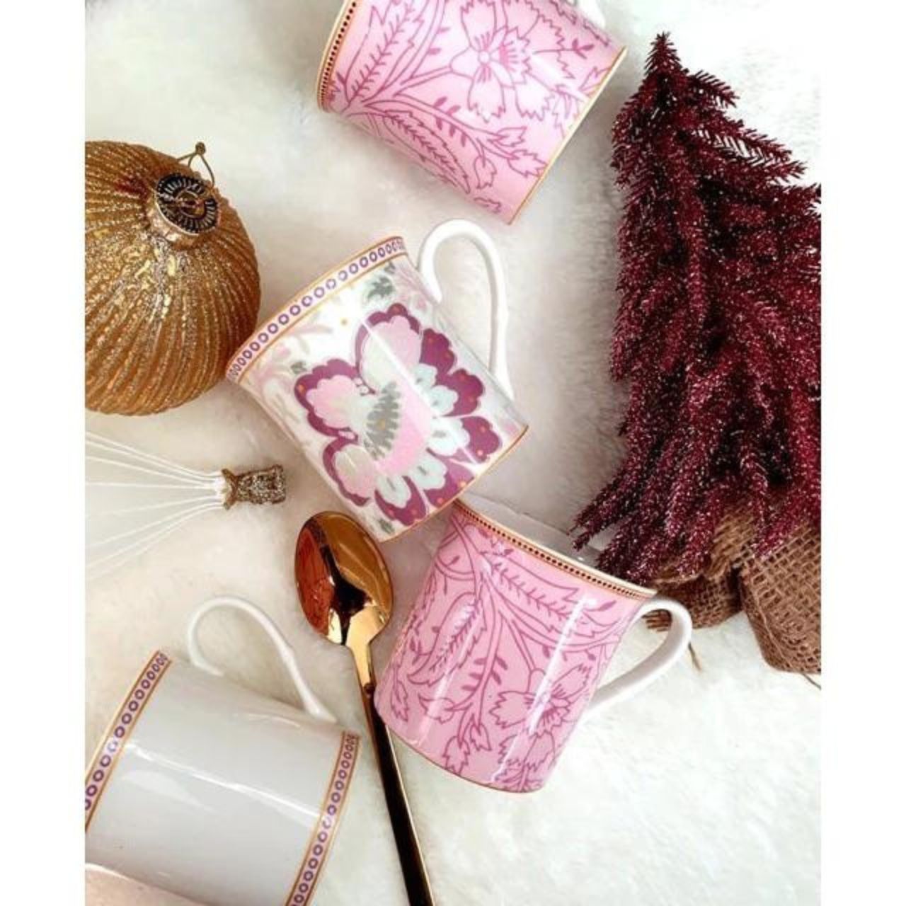 Azalee Cups Set of 6 by Mindy Brownes This set of 6 Mindy Brownes Cups is the perfect gift for any special occasion or a gorgeous addition to your own home! Expertly crafted from new bone china and is both dishwasher and microwave-safe.
