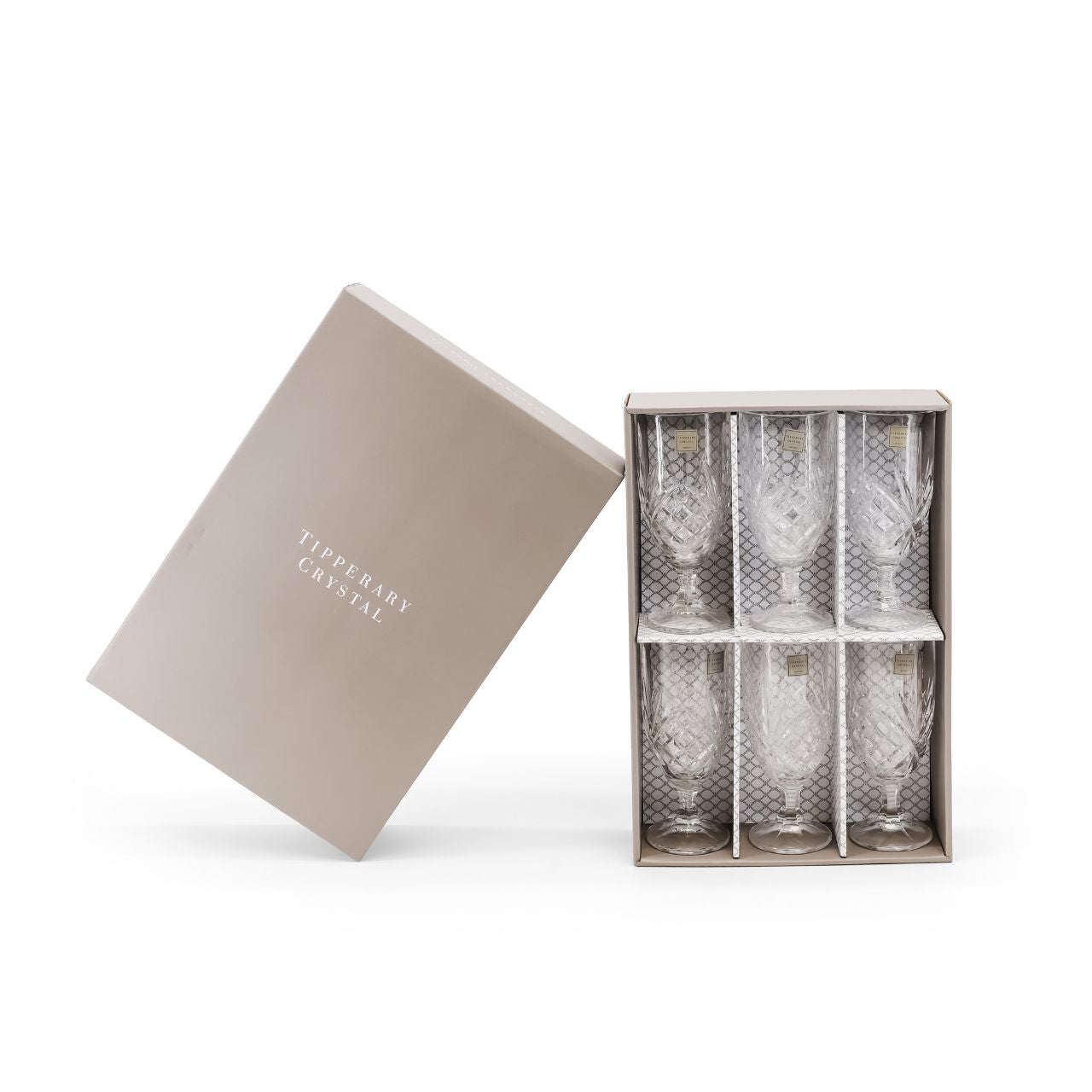 The Tipperary Belvedere Footed Water Glasses Set showcases expert craftsmanship and elegant design. It features six glasses, making it perfect for entertaining or everyday use.
