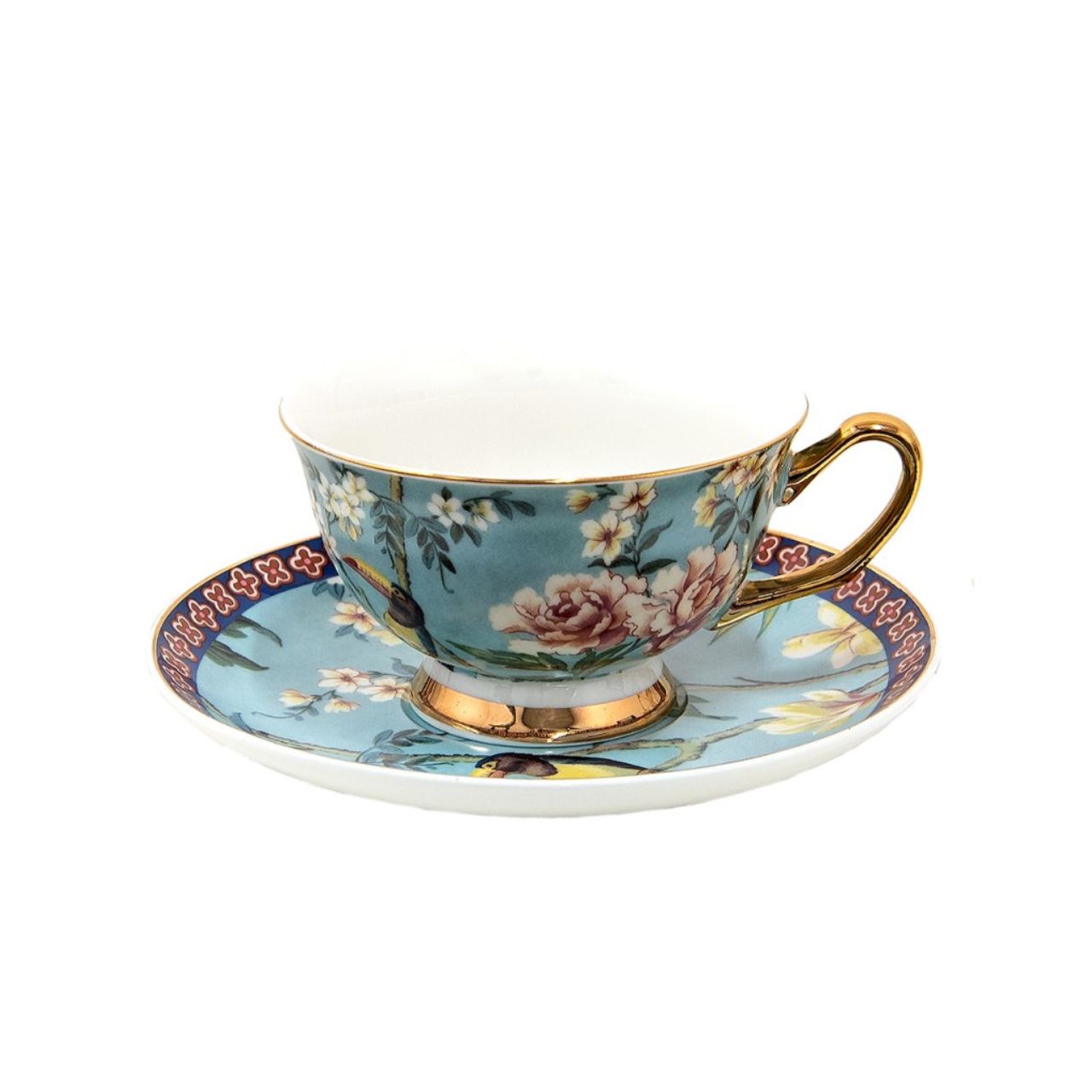 An elegant high-tea or simply a tea lover? Your tea will taste even better with our cups and saucers! Our cups come in the most unique designs; covered with antique, vintage, or cute prints. But we also have plain cups and saucers with a stylish design for those who don’t like prints that much. Great for a cup of cappuccino!