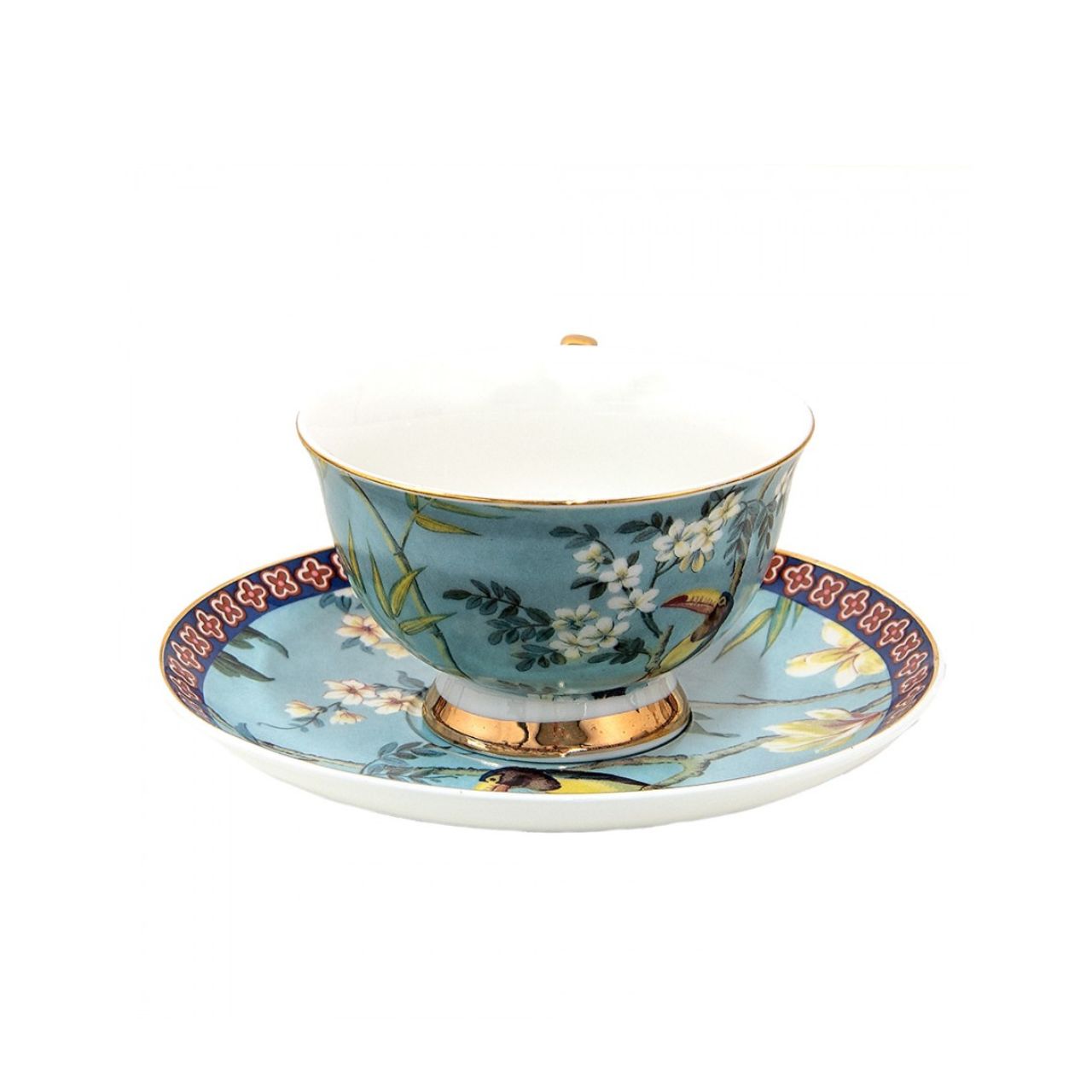 An elegant high-tea or simply a tea lover? Your tea will taste even better with our cups and saucers! Our cups come in the most unique designs; covered with antique, vintage, or cute prints. But we also have plain cups and saucers with a stylish design for those who don’t like prints that much. Great for a cup of cappuccino!