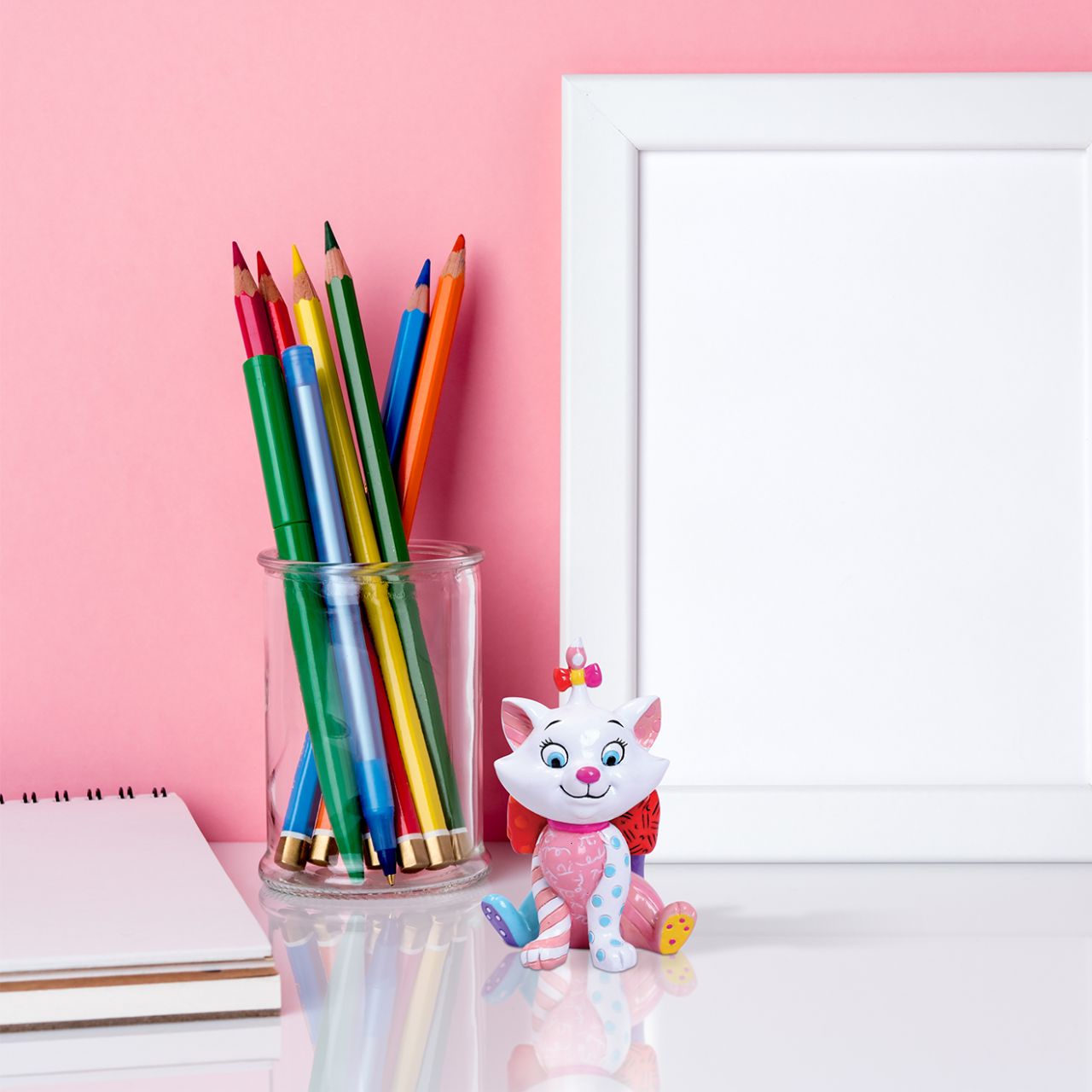 A curious kitten who aspires to be an elegant lady like her mother Duchess, Marie won the hearts of audiences with her starring role in Disney's "The Aristocats." Now Marie has a more dazzling coat than ever thanks to Pop Artist Romero Britto.