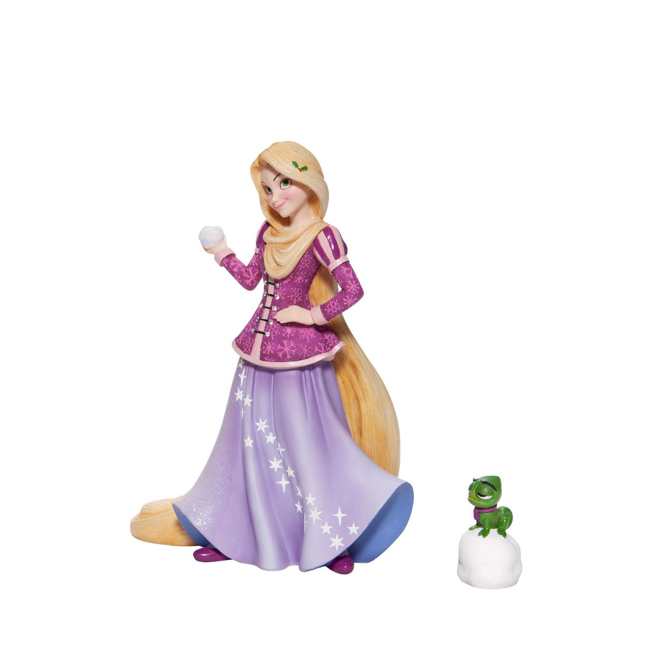 The 5th in the Disney Showcase Collection Holiday Princess series, Rapunzel swaps her weapon of choice, the cast iron pan, for a snowball and is ready for a fight. This two piece set comes with her sidekick Pascal.