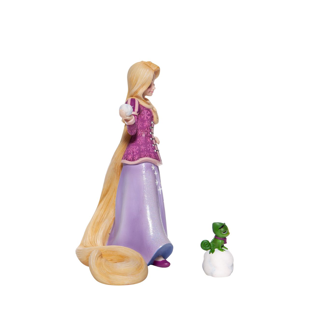 The 5th in the Disney Showcase Collection Holiday Princess series, Rapunzel swaps her weapon of choice, the cast iron pan, for a snowball and is ready for a fight. This two piece set comes with her sidekick Pascal.