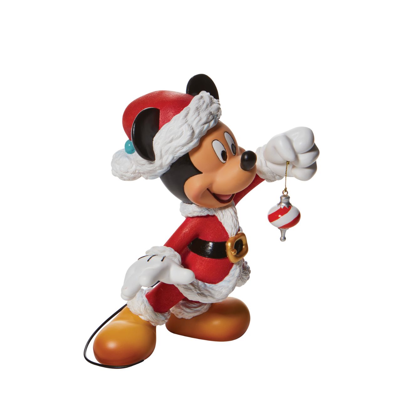 Santa Mickey brings a festive yule tide to the Holidays in this 20.5cm figure from the Disney Showcase Collection. Highly detailed and perfect for any Disney collector.