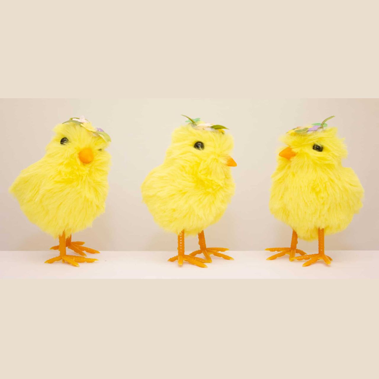 Easter Floral Fluff Chicks Transform your Easter celebrations with the Enchante Easter Floral Fluff Chicks. These adorable decorations are sure to bring a touch of spring to your home. Made from soft, fluffy material, they add a charming element to any Easter display. Perfect for adding a festive touch to your home or office.