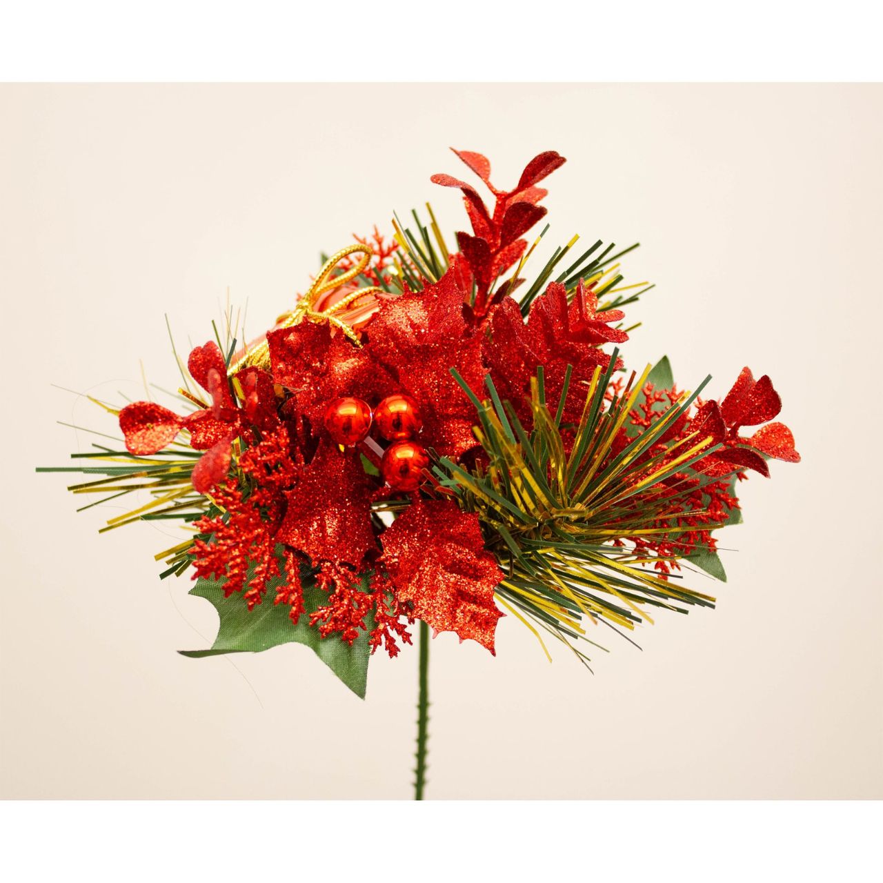 Enchante Christmas Glitter Red Gift Box Pick Our Enchante Glitter Red Gift Box Pick is the perfect festive accent to your holiday decorations! Crafted with premium red glitter, this pick adds a luxury touch of sparkle and shine to Christmas trees, wreaths, and more. An elegant and memorable accent for your holiday décor.