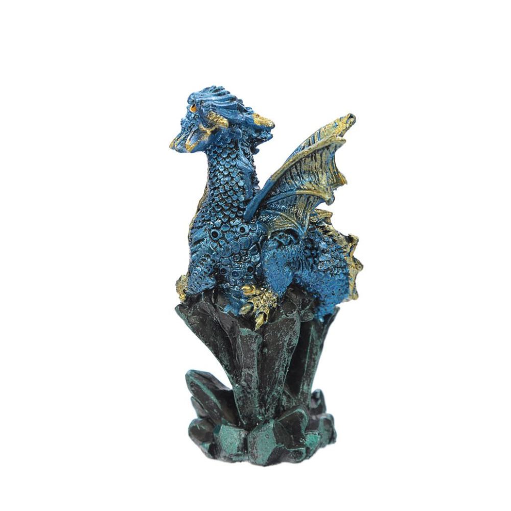 Enchanted Nightmare Dragon Mini Rock Crystal  This Enchanted Nightmare Dragon Mini Rock Crystal is a one-of-a-kind piece. It captures the unique and powerful presence of a dragon that is frozen in time. The intricate details and delicate craftsmanship make this piece a true treasure.