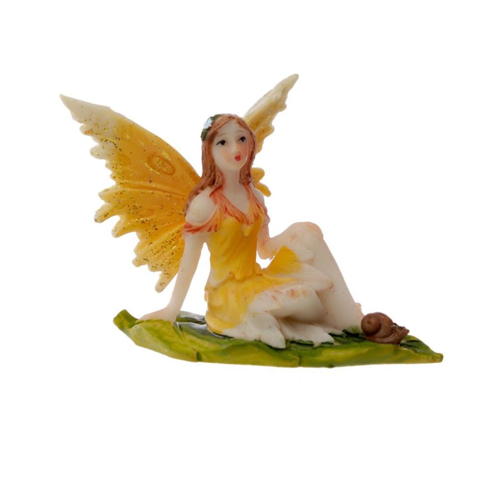 Flora & Fauna Meadow Flower Fairy Figurine - Material: Resin - Height 6cm Width 7cm Depth 5.5cm