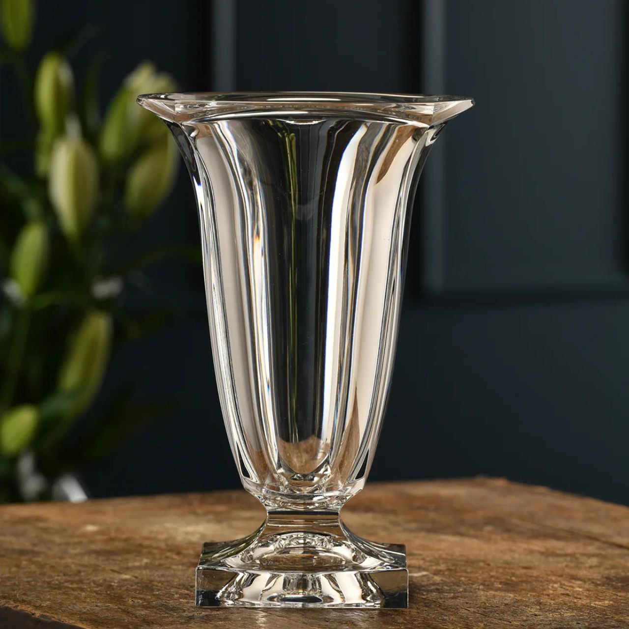 Our Medium Footed Masterpiece Vase is a perfect Gift for Sporting and Corporate Events.