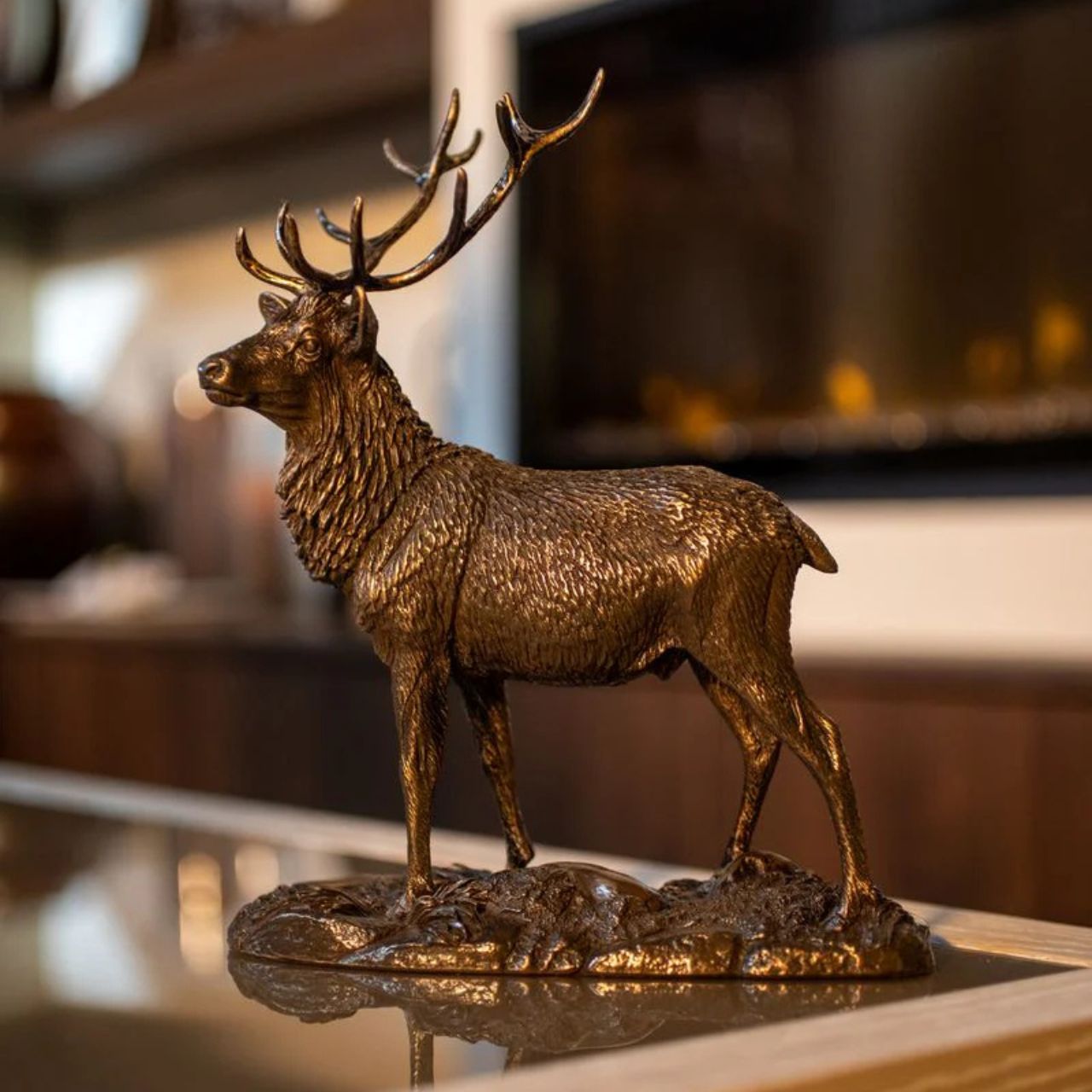 This striking cold cast bronze sculpture of the Stag would be sure to take pride of place on any mantel piece.