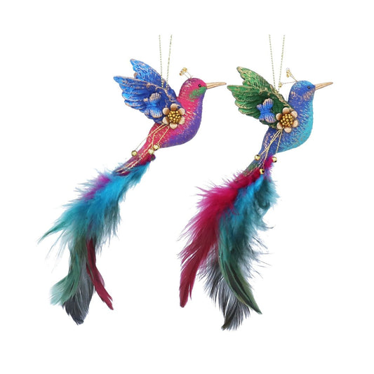 The Paradise Garden Hummingbird with Feather by Gisela Graham London is an elegant Christmas hanging decoration that adds a refined touch to your festive décor.