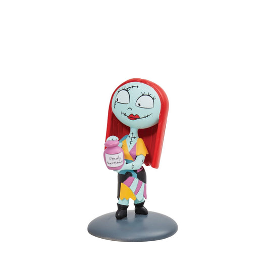 This mini Sally figurine is the perfect gift for any Nightmare Before Christmas fans. Dressed in her iconic patchwork dress, she will sit happily in any collection. Ideal for Halloween, birthdays or as just a little treat. Made from high quality vinyl.
