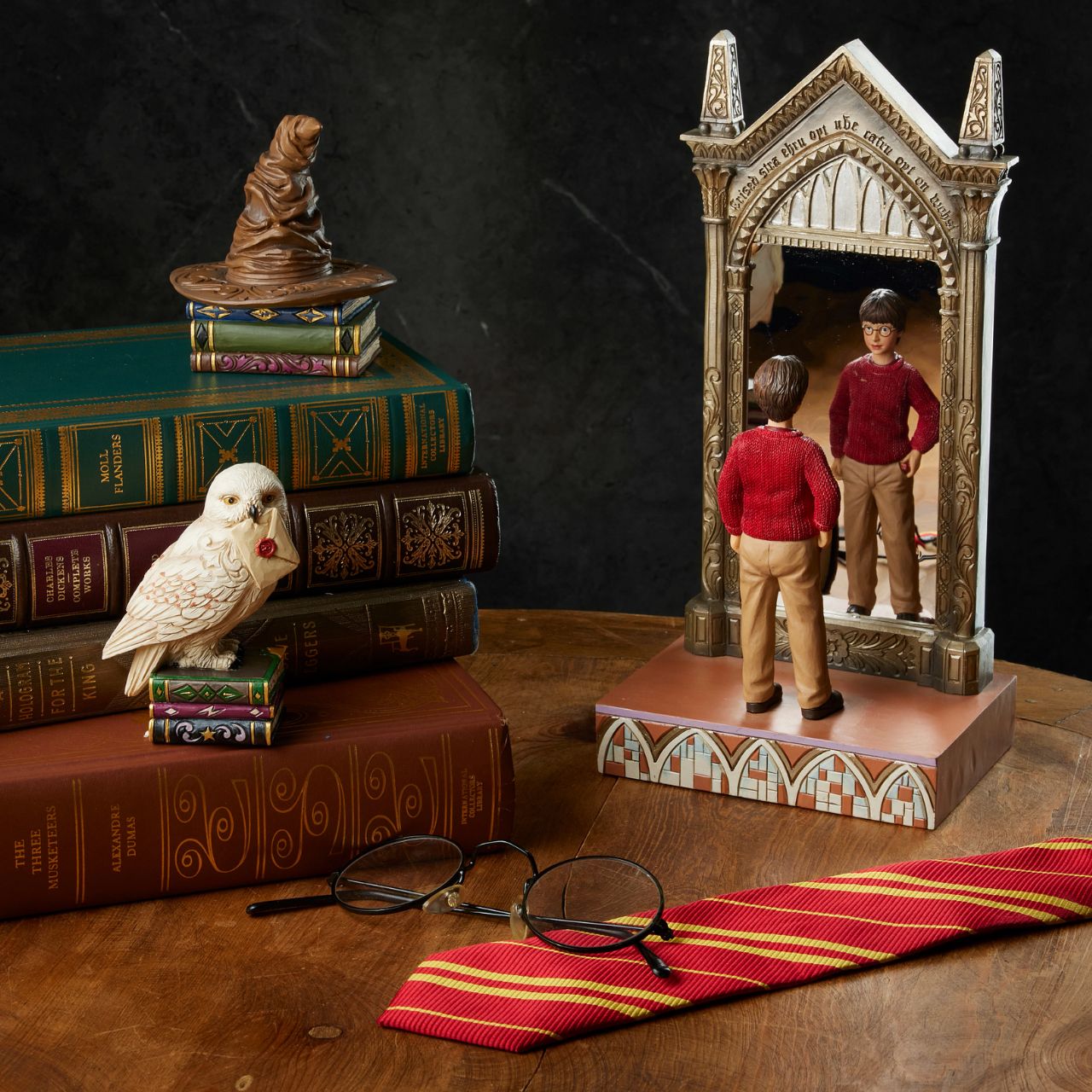 Launched January 2025, the Harry Potter by Jim Shore collection brings the iconic characters from the film franchise to life in a whole new way. Hand carved and painted in high quality cast stone, Mini Hedwig is the perfect addition to any collection.