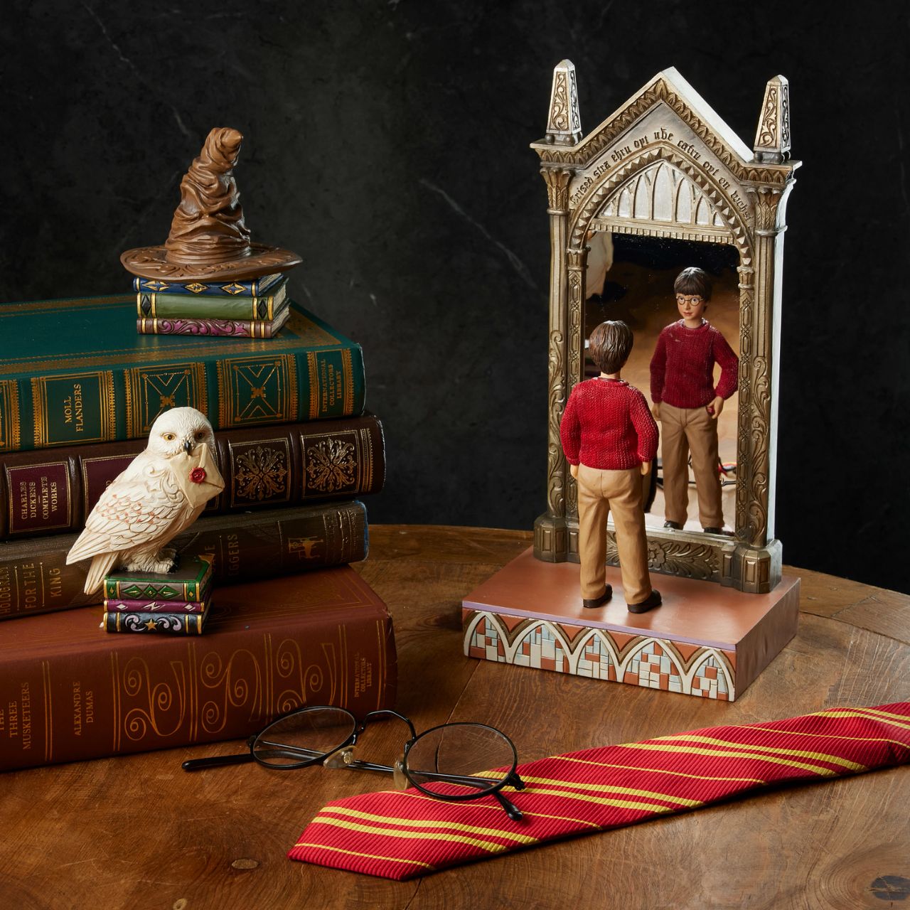 Launched January 2025, the Harry Potter by Jim Shore collection brings the iconic characters from the film franchise to life in a whole new way. Hand carved and painted in high quality cast stone, the Mini Sorting Hat is the perfect addition to any collection.