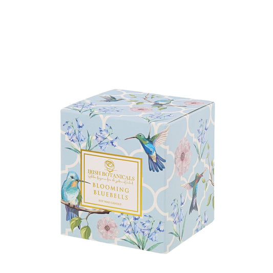 This gorgeous and refreshing scent is such a great summer scent. A stunning mix of fresh bluebells with notes of lemon and Freesia make this so refreshing, light and simple. Packaged beautifully in our Irish Botanicals signature box. Burn time 40 hours 100% natural wax. Cotton Wick