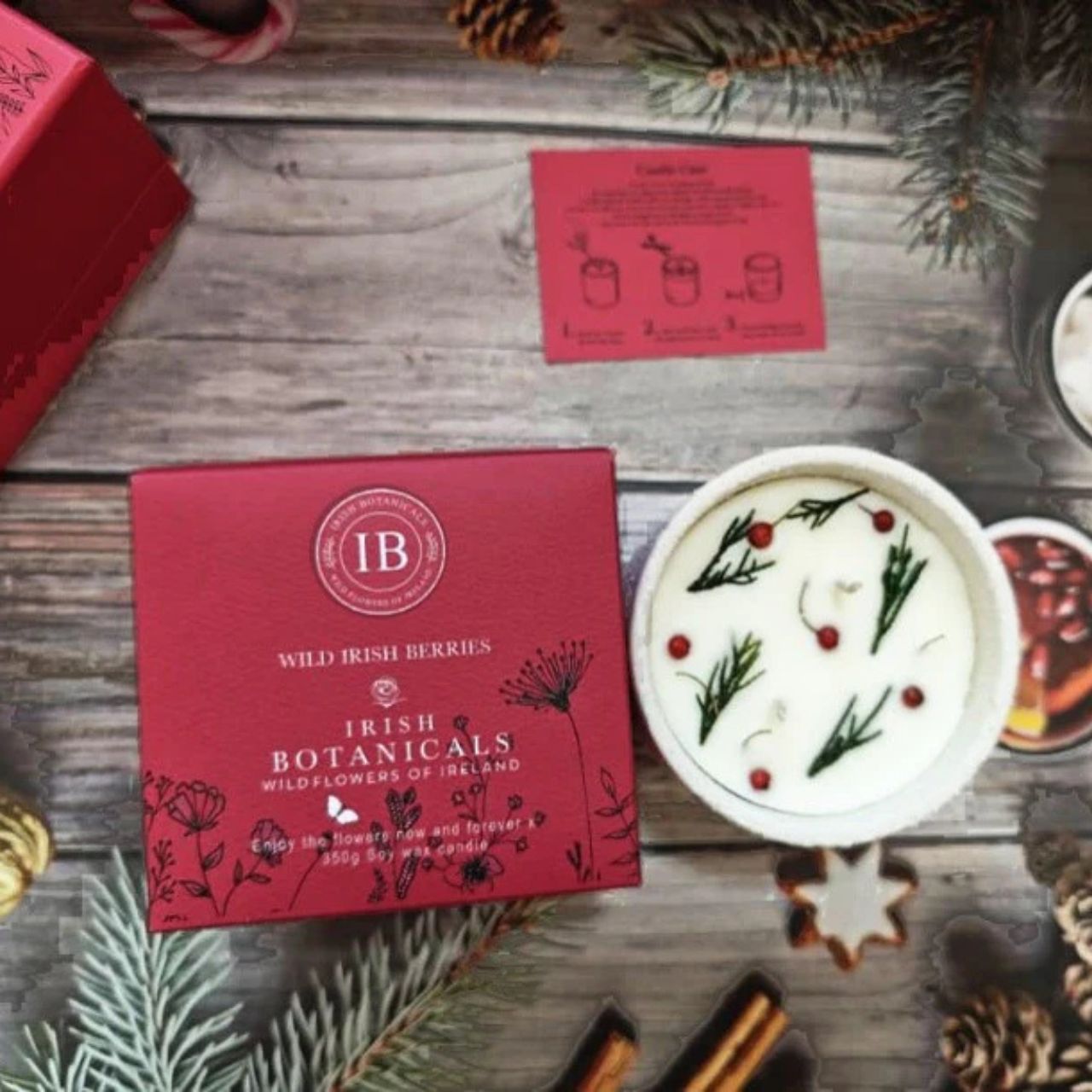 Crafted in a refined ceramic vessel, this candle captures the essence of Ireland's untamed landscape through a carefully composed blend of wild berries and woodland botanicals.