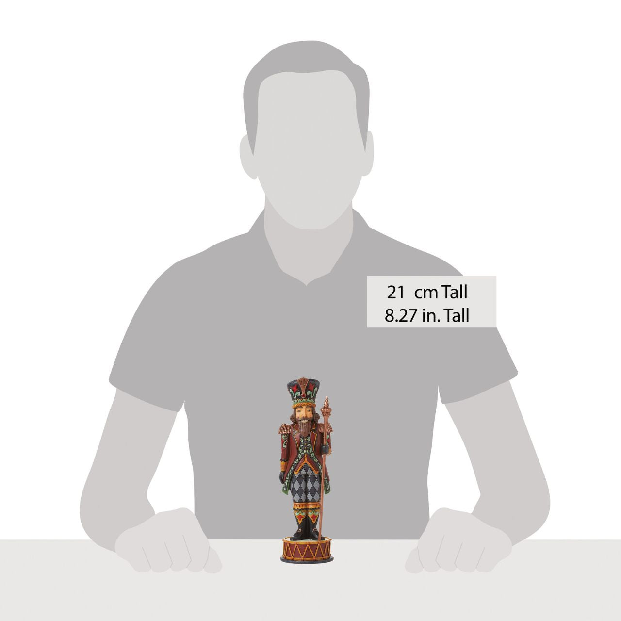 Hand crafted and hand painted, straight from the imagination of award-winning artist Jim Shore. Taking inspiration from traditional folk art, quilting designs, and iconic features like rosemaling, the mixture of colour, tones and glitter make each piece the perfect accessory for the best time of year - Christmas.