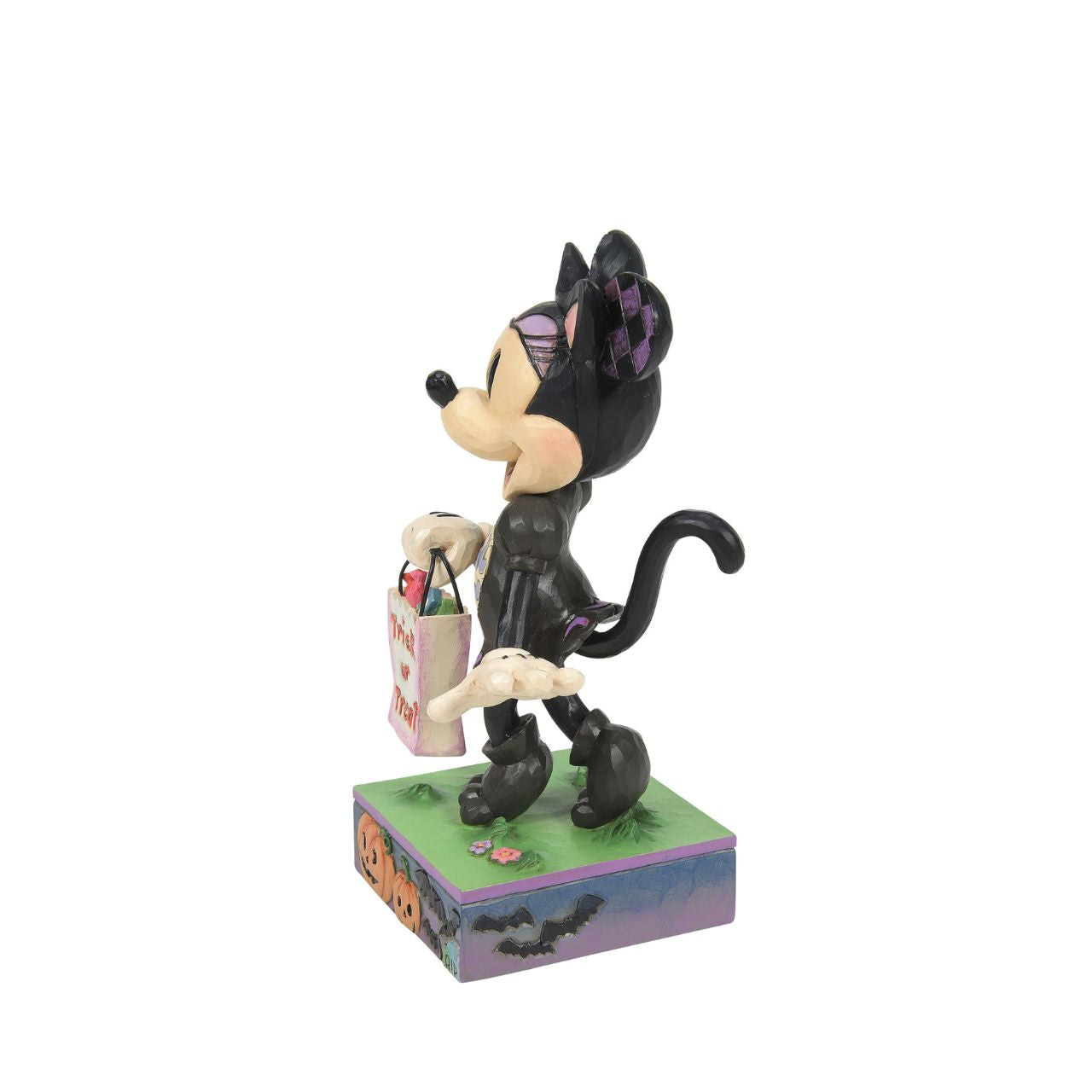 Celebrate Halloween with the Disney Traditions collection by Jim Shore. This iconic bust of Minnie Mouse is detailed with a spooky stage of jack-o-lanterns and bats. This mouse masquerades as a black cat to collect candy this holiday season.
