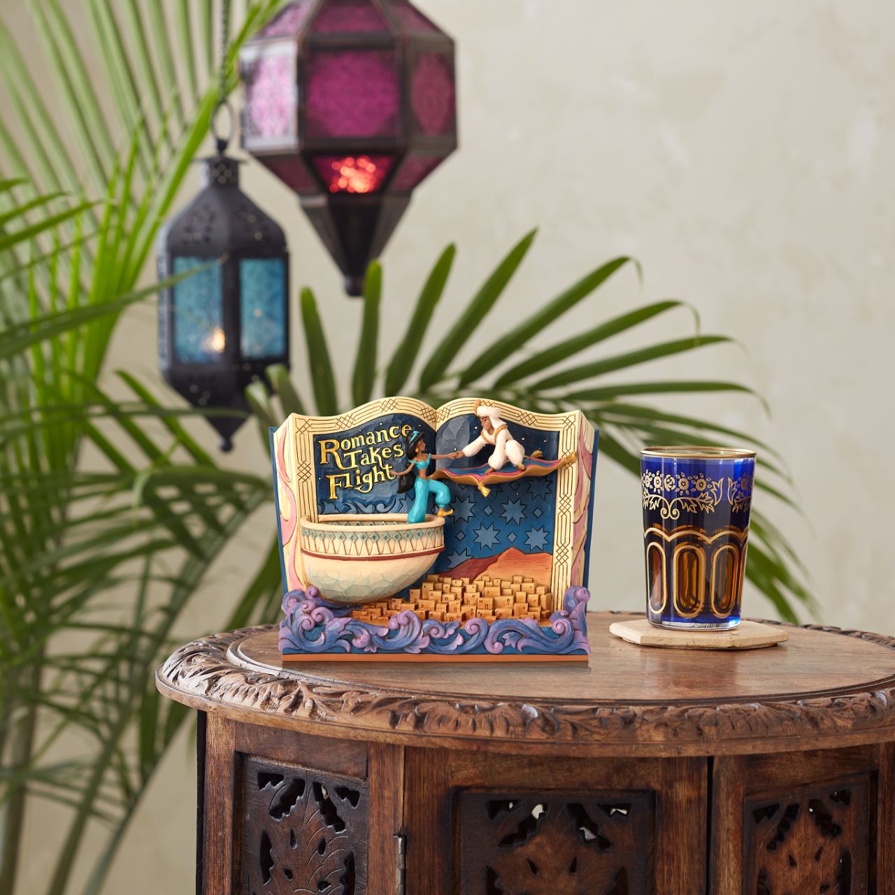 Disney Traditions Romance Takes Flight Storybook Aladdin Figurine
