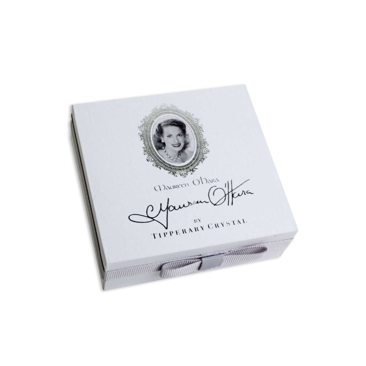 Inspired by the timeless elegance and fiery spirit of Ireland’s beloved Maureen O’Hara, this collection celebrates strength, grace, and enduring beauty.