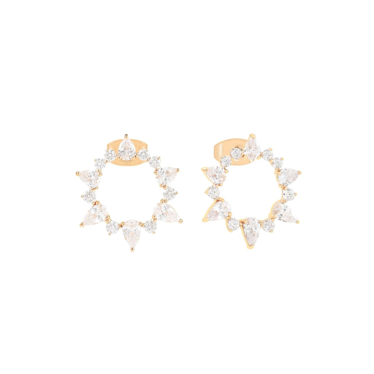 Inspired by the timeless elegance and fiery spirit of Ireland’s beloved Maureen O’Hara, this collection celebrates strength, grace, and enduring beauty.