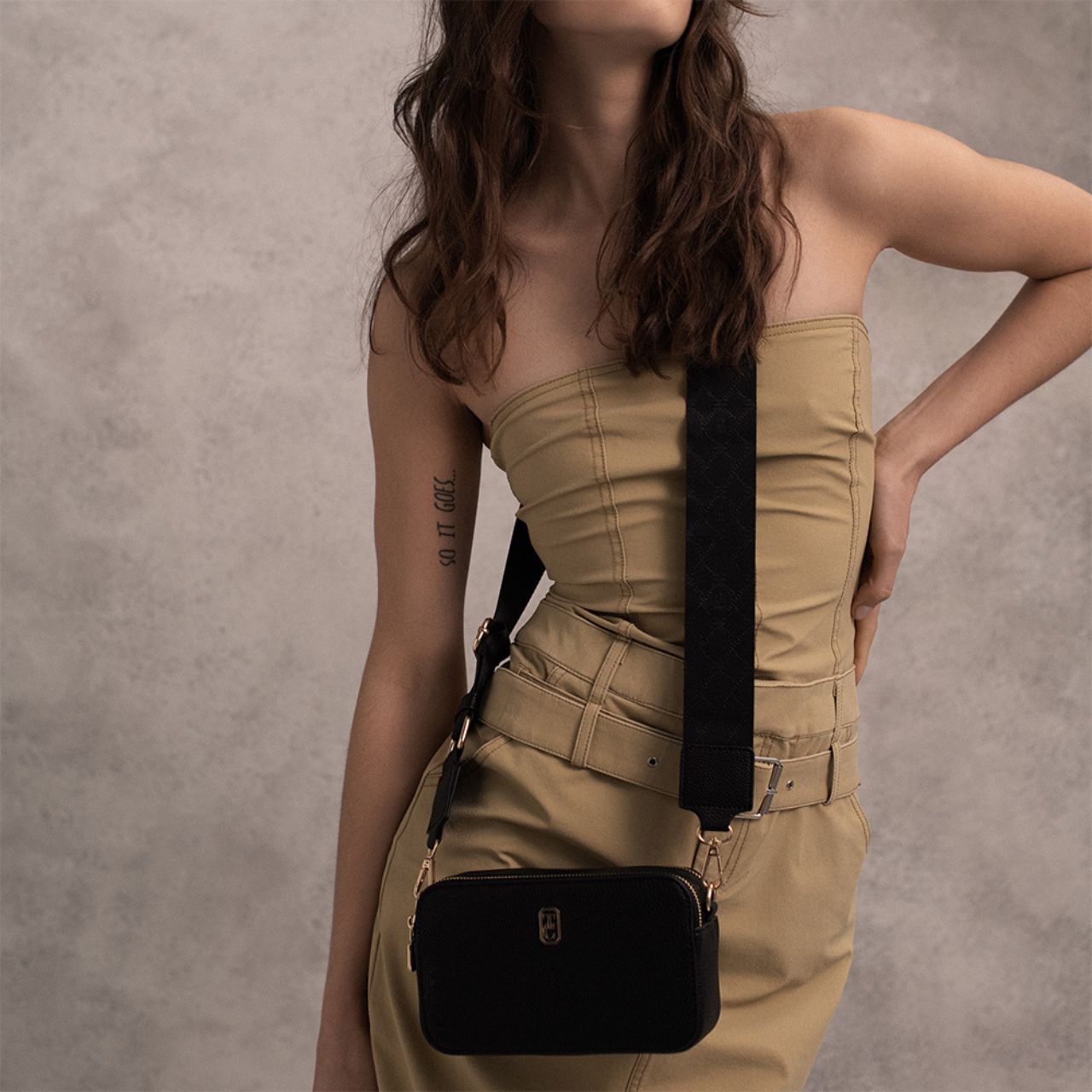 Introducing our exclusive collection of animal friendly PU leather look handbags and wallets. Expertly designed and manufactured. The Tipperary design team travelled the world, visiting all the designer fashion shows in order to create these on-trend chic and functional handbags.