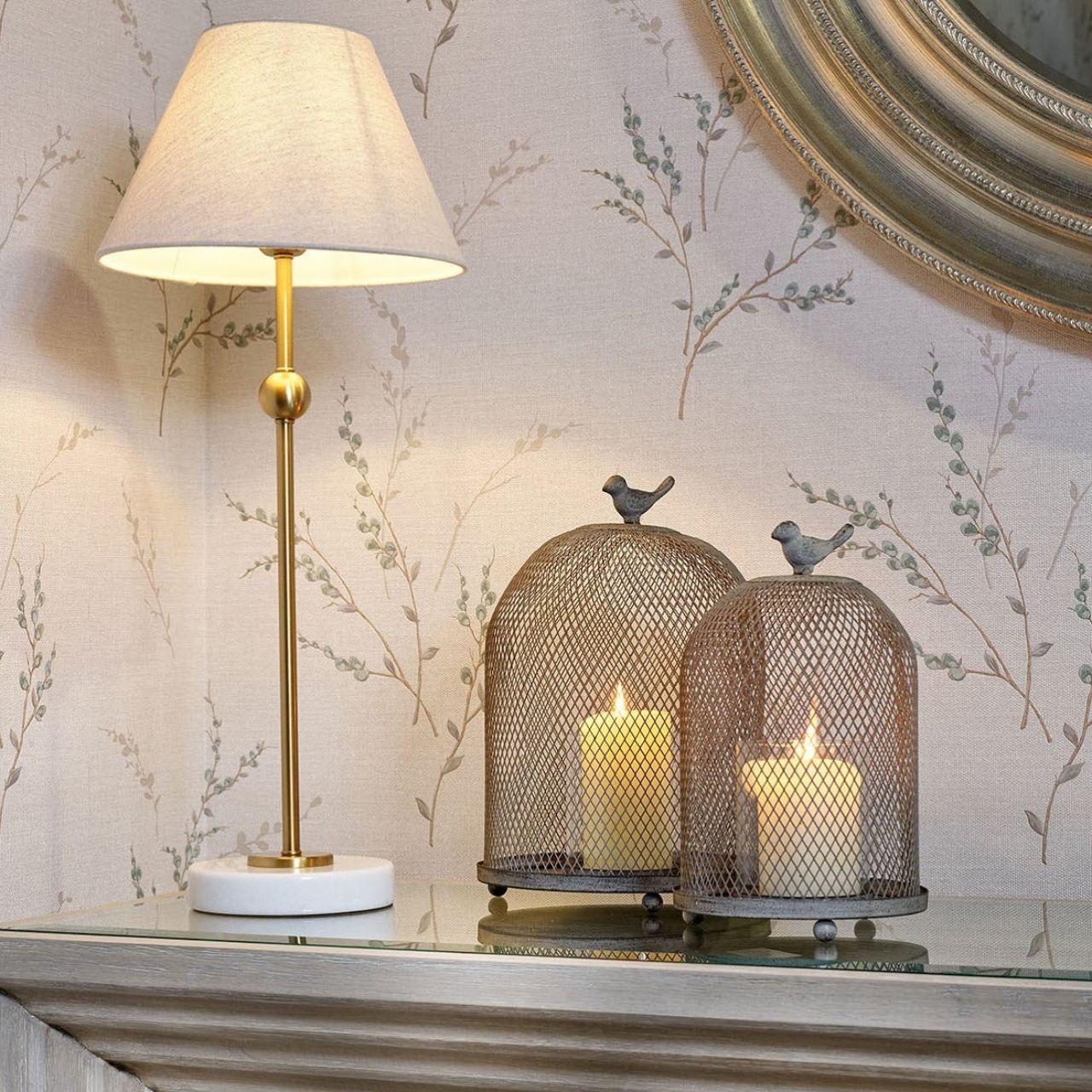 Illuminate your space with our Fia Lamp, featuring a sleek design that combines elegance and functionality. A dainty lamp in style and design.