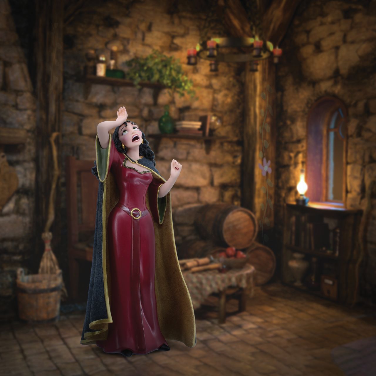 Celebrating the anniversary of Tangled, our Disney Showcase Collection presents the Mother Gothel Figurine. Capturing her theatrical character, the hand-painted beauty displays her signature attire, featuring a beautifully flocked cape.