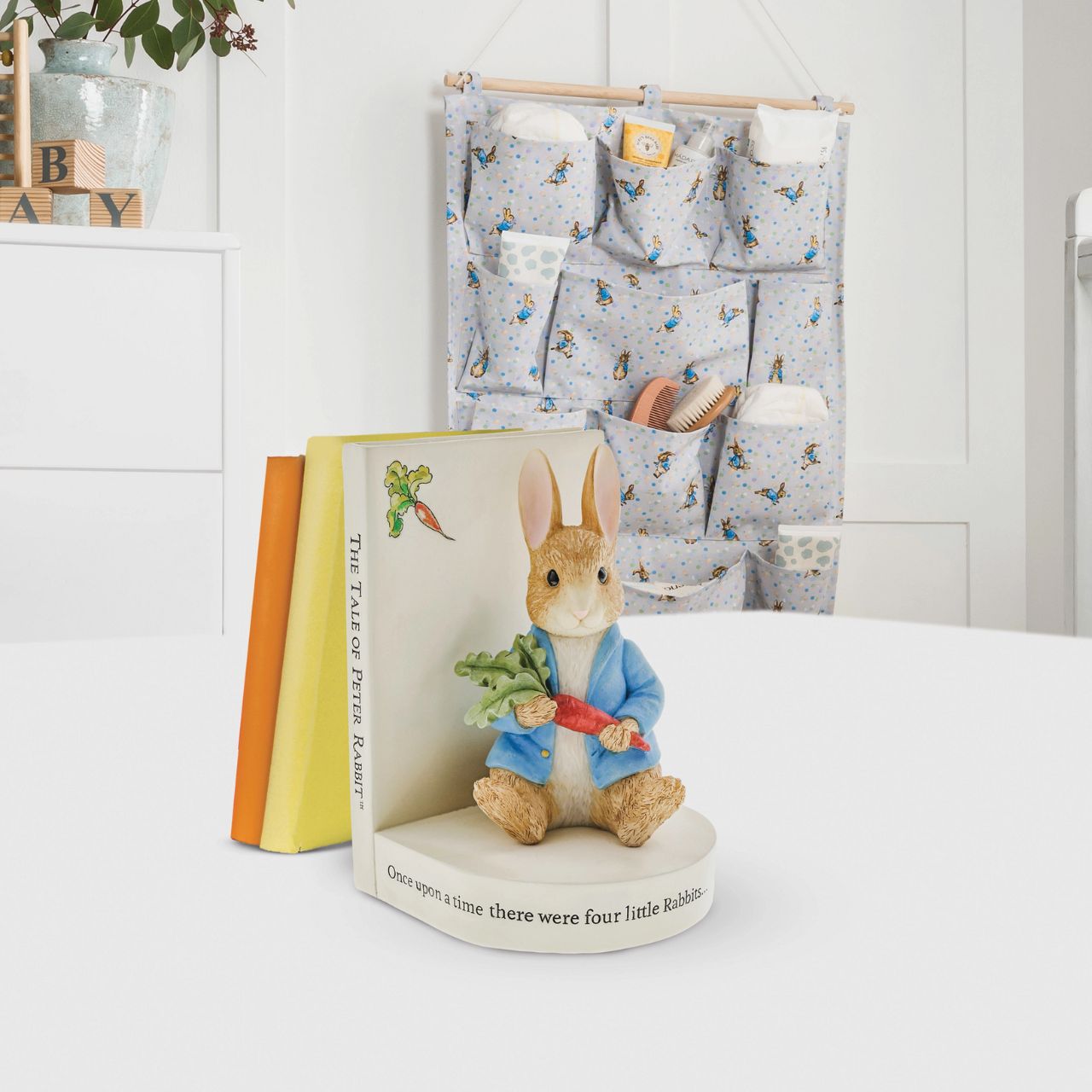 An ornamental Peter Rabbit bookend, designed with the famous Tale of Peter Rabbit book in mind. An ideal accessory for the living room, home office or home library space.