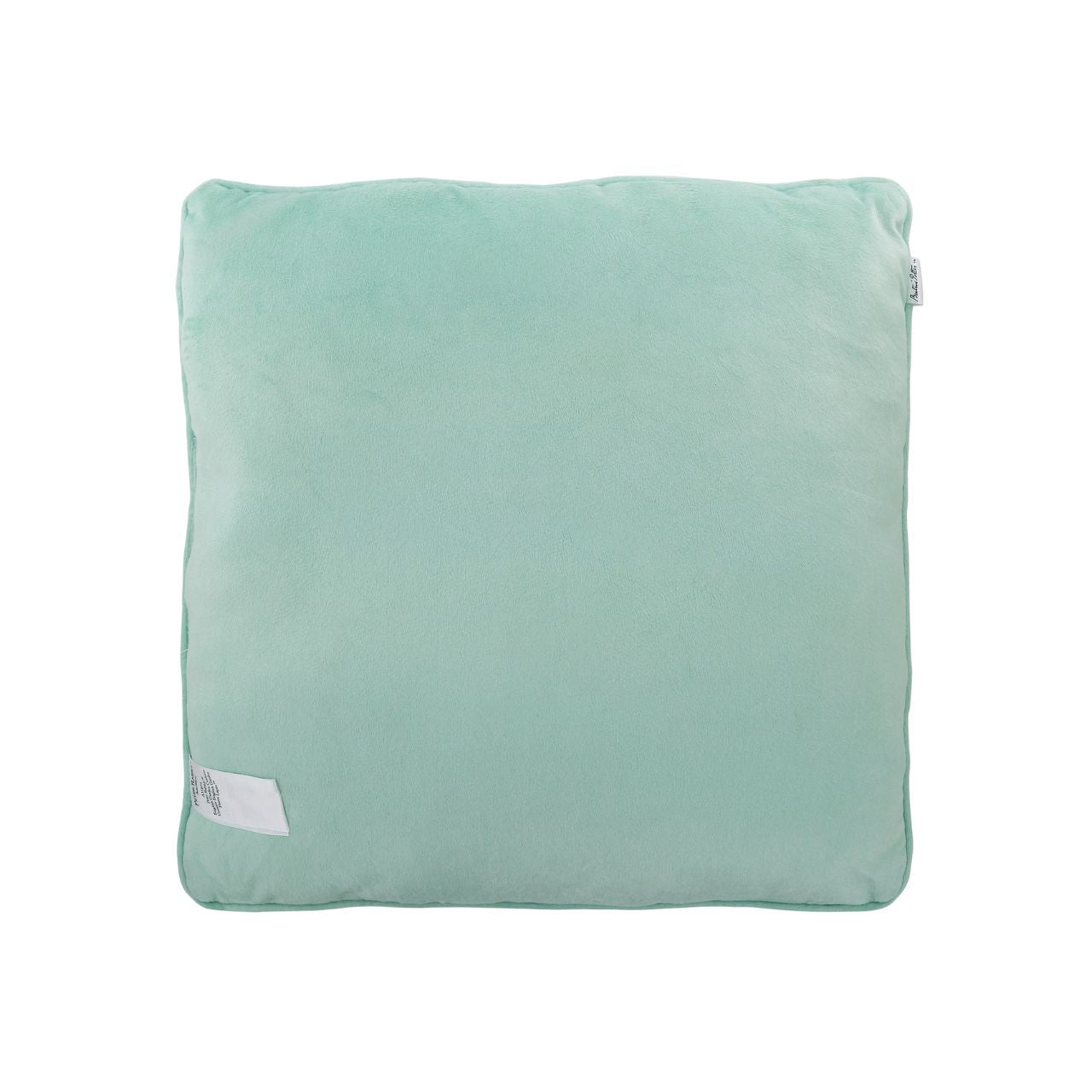 The English Garden collection combines high-quality practical products with Beatrix Potter's timeless characters. Designed in the UK, the range takes inspiration from the original Beatrix Potter illustrations to create beautifully stylish home décor and accessories.