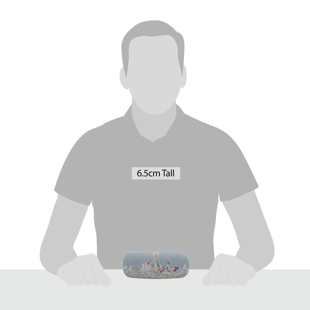 Beatrix Potter Peter Rabbit Glasses Case This lovely Peter Rabbit Glasses Case features a delicate backdrop print for a contemporary look. A gift that will make stylish accessory for any Beatrix Potter fan. Hard shell protective case with soft interior lining makes it easy to transport your reading glasses in a safe way.