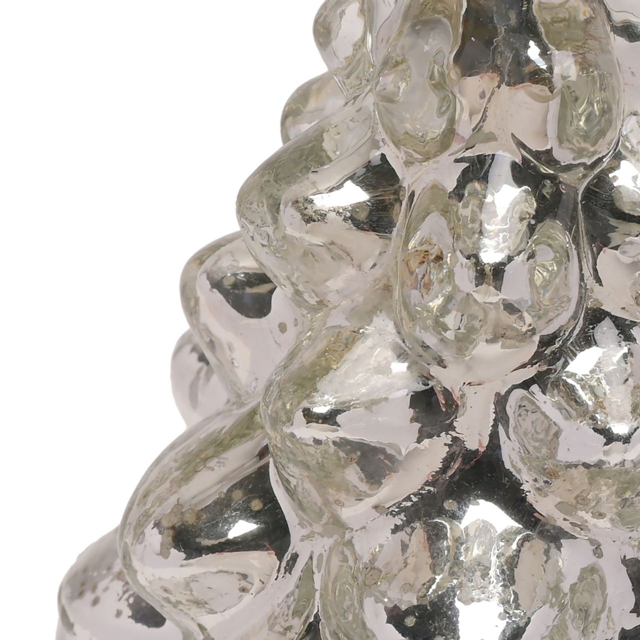 Recycled Glass Silver Christmas Tree Ornament A recycled glass silver Christmas tree ornament from THE SEASONAL GIFT CO. This affectionately designed ornament makes a delightful addition to homes during the festive period.