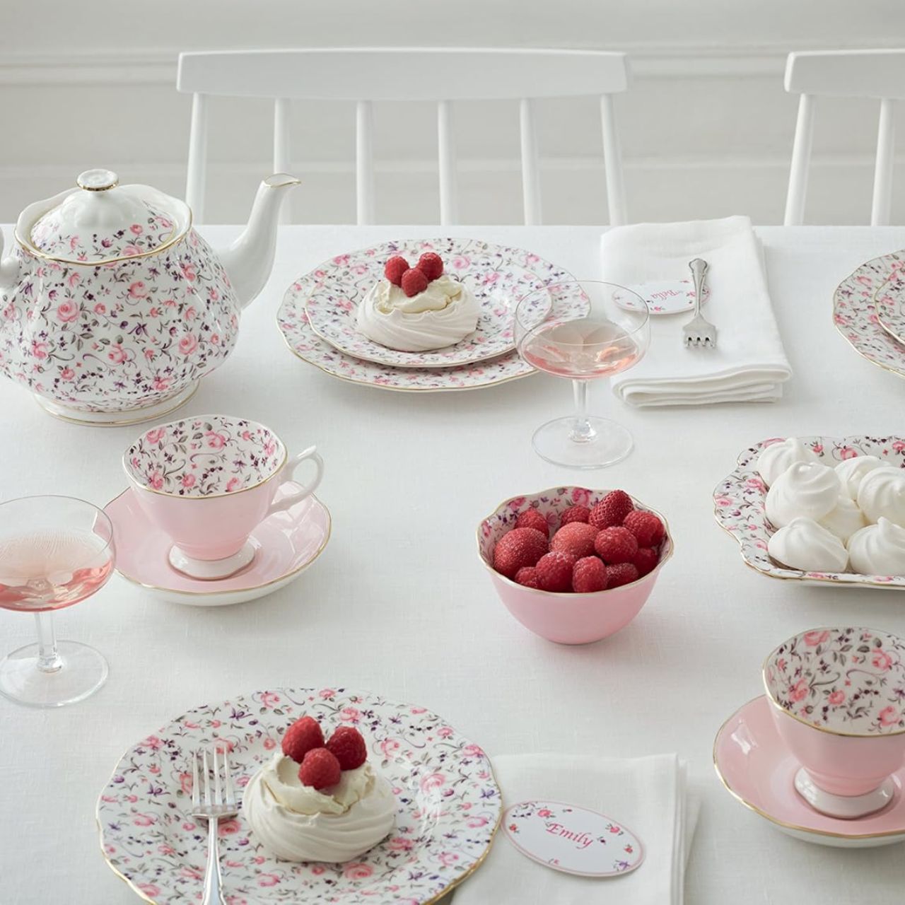 Vibrant and vivacious, Rose Confetti is a beautiful new addition to the vintage patterns that have made Royal Albert famous the world over. Youthful and exuberant, this beautiful Rose Confetti 2-Piece set, covered sugar bowl and creamer, all charmingly fashioned in fine bone china and combining classic form with intricate detailing, vibrant colours and a lustrous gold rim.