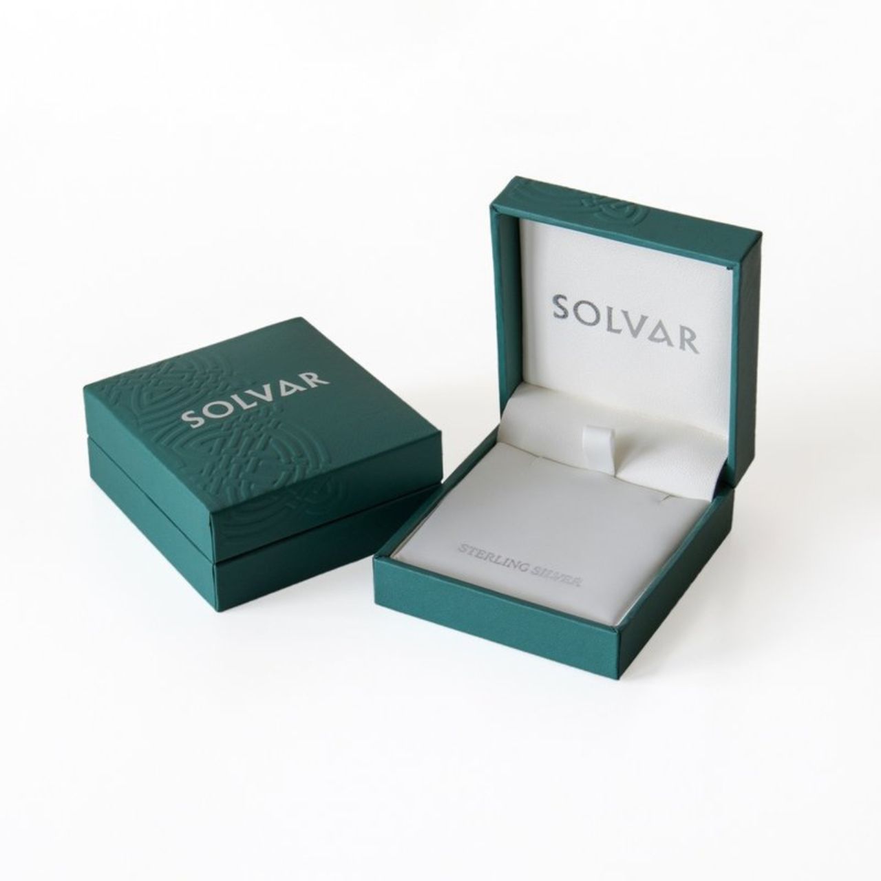 Crafted in sterling silver with a large green Cubic Zirconia crystal stone in the centre, these earrings are the perfect addition to any look. Crystal set trinity knots above each green stone add a touch of Celtic charm. The trinity knot symbolises never ending love with no beginning and no end.