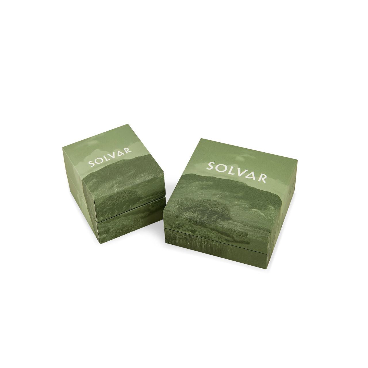 Sterling Silver Connemara Marble Round Celtic Stud Earrings These striking sterling silver stud earrings are made from Connemara marble, a unique stone that dates back over 900 million years and is known as “Ireland’s gemstone”.