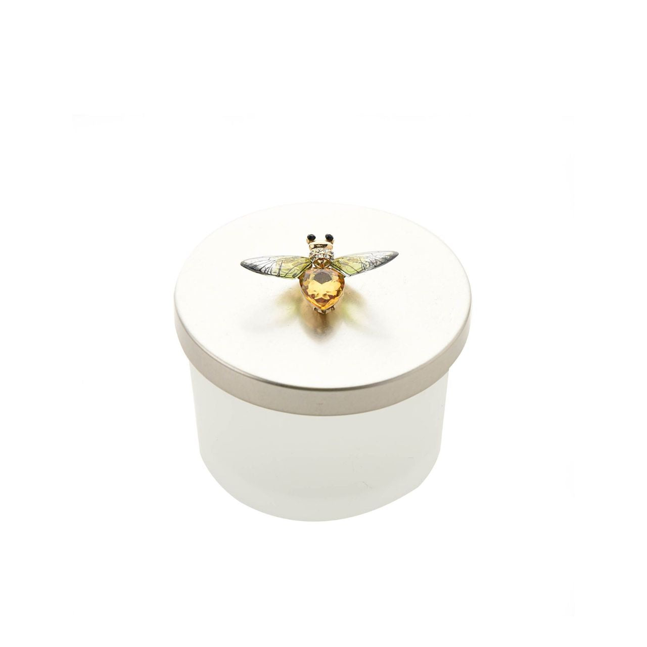 This bee box is certain to add some glitz to anyone's trinkets. Perfectly crafted with both style and sparkle in equal measure, this is sure to serve as an excellent gift option for loved ones.