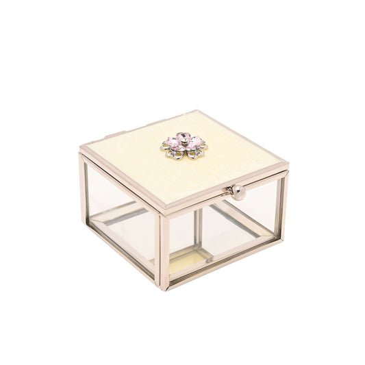 An elegant trinket box with an beautifully soft pink flower embellishment and pearl white epoxy inlay. From the SOPHIA Classic Collection - the home of style and sophistication in women's giftware.