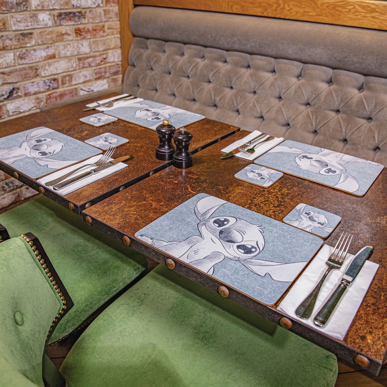 626 Flavours Stitch Placemats Set of 4 These set of 4 placemats are ideal for making those evening dinners with your family and friends even more fun. These Stitch melamine placemats come with a cork backing and are coated so are stain, scuff and heat resistant, ensuring your dining table and surfaces around your home are protected in style - no matter where you wish to set down your plate.