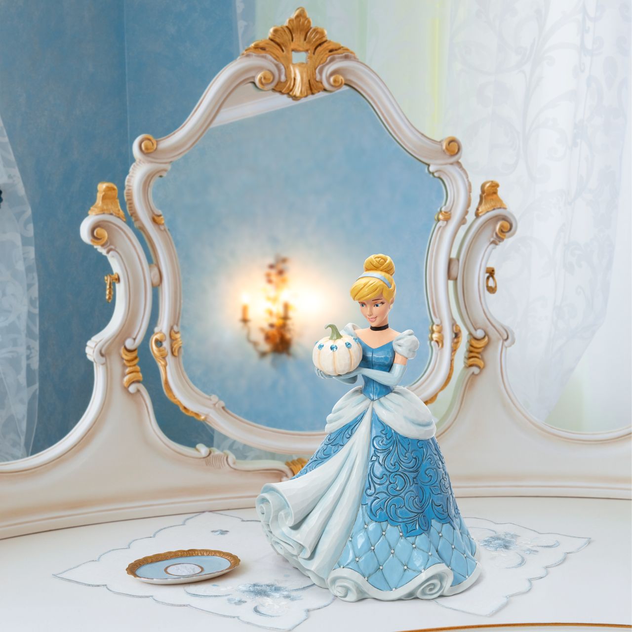 Disney Traditions Cinderella Deluxe Iconic Figurine