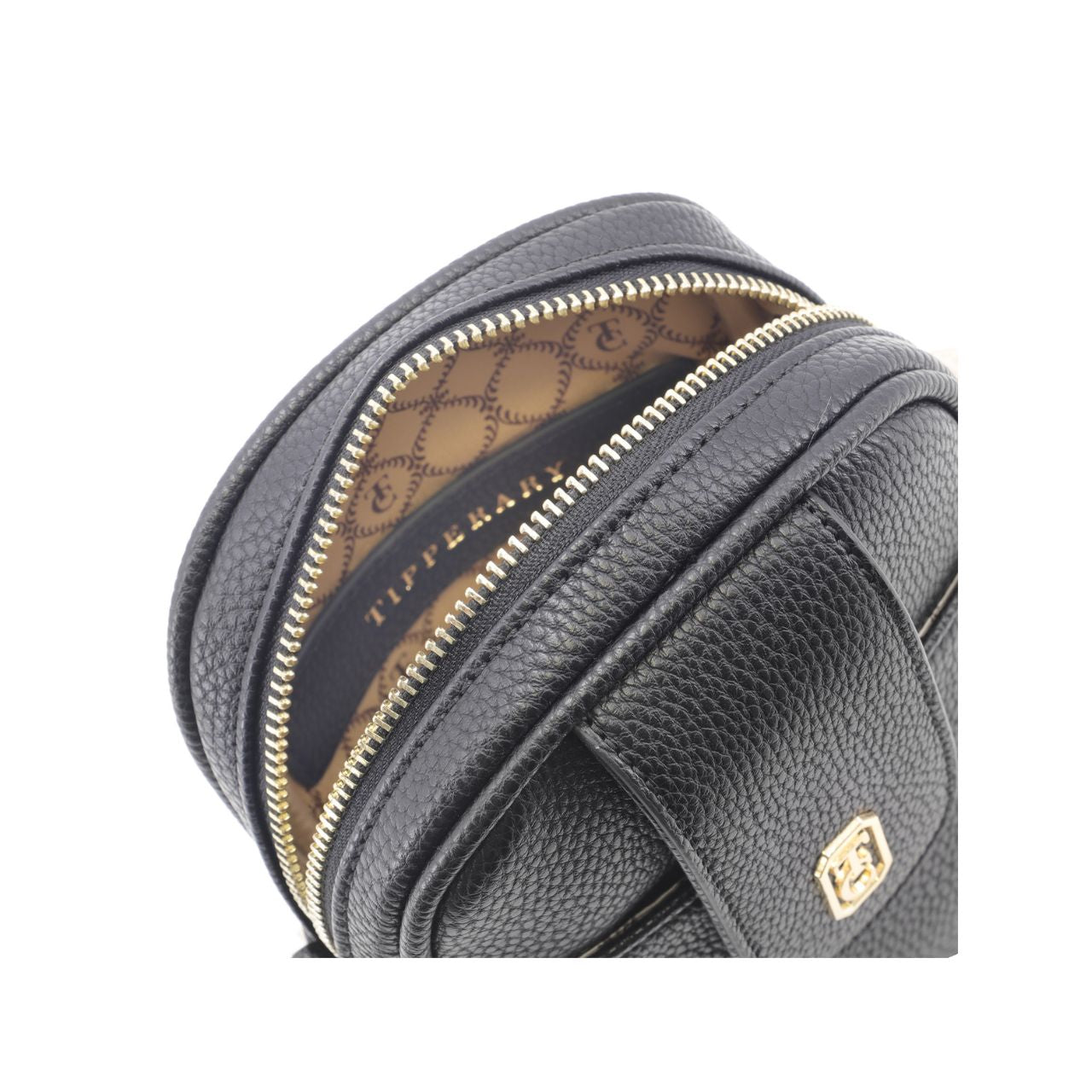 Introducing our exclusive collection of animal friendly PU leather look handbags and wallets. Expertly designed and manufactured. The Tipperary design team travelled the world, visiting all the designer fashion shows, in order to create these on-trend chic and functional handbags.