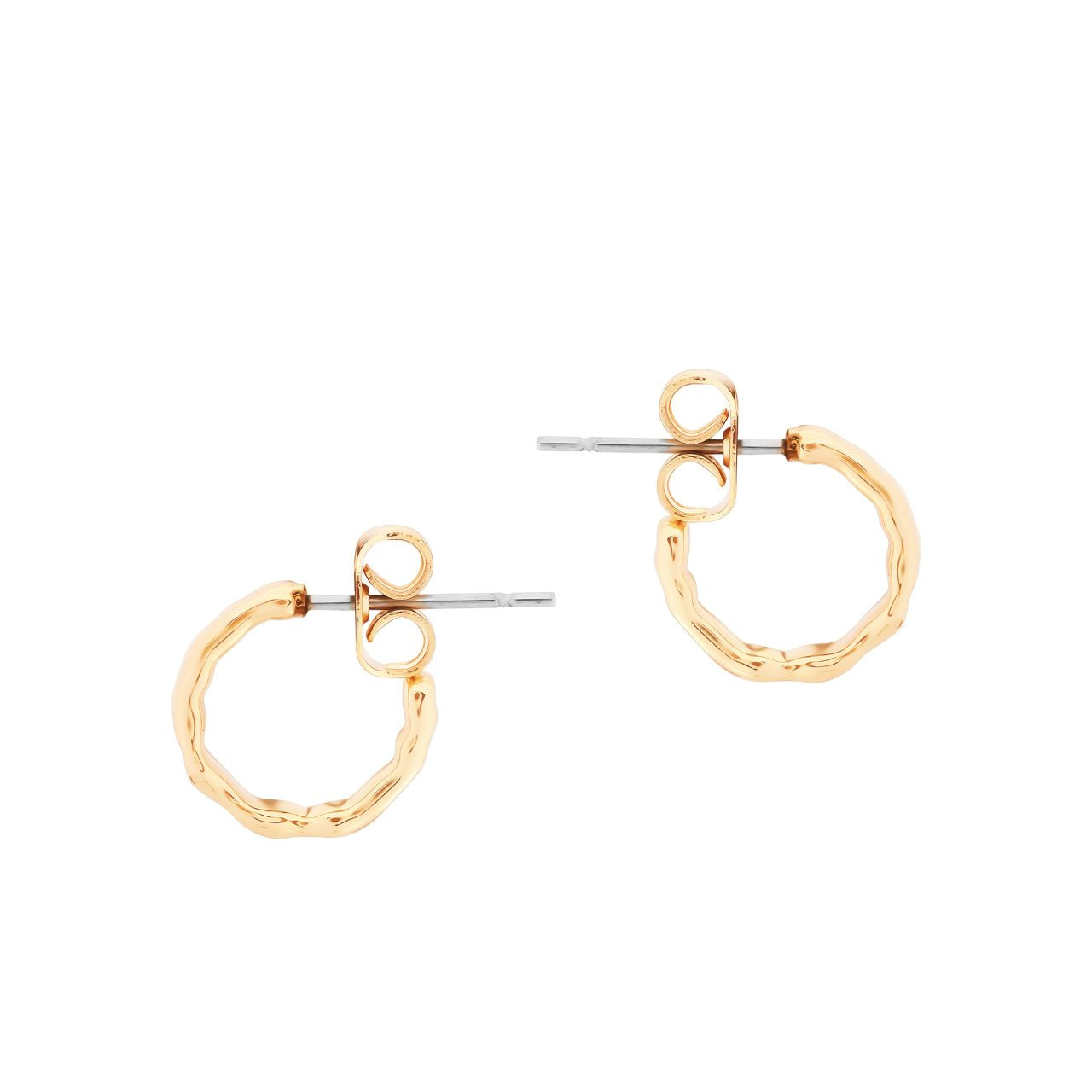 Mini Hoop Earrings Gold by Tipperary Expertly crafted with yellow gold, the Tipperary Mini Hoop Earrings are a stylish addition to any outfit. The mini hoops offer a delicate, yet eye-catching look that is perfect for everyday wear. Elevate your style with these elegant earrings that are sure to become a staple in your jewellery collection.