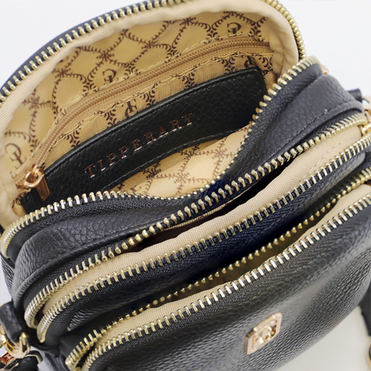 Introducing our exclusive collection of animal friendly PU leather look handbags and wallets. Expertly designed and manufactured. The Tipperary design team travelled the world, visiting all the designer fashion shows, in order to create these on-trend chic and functional handbags.