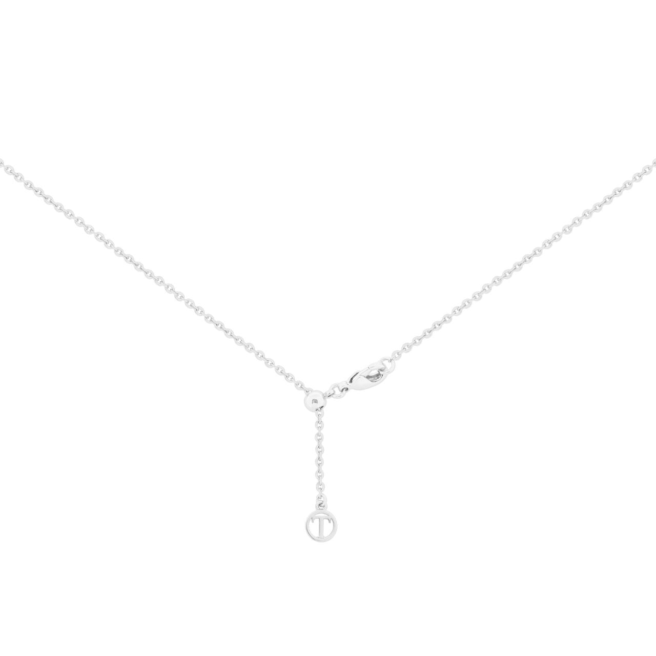 Silver Feather & Circle Pendant by Tipperary Showcase your sense of style with this beautiful Silver Feather & Circle Pendant by Tipperary. Crafted with exquisite attention to detail, this piece of jewelry is a timeless addition to any wardrobe. Both durable and elegant, ensuring it will remain a treasured item for many years to come.
