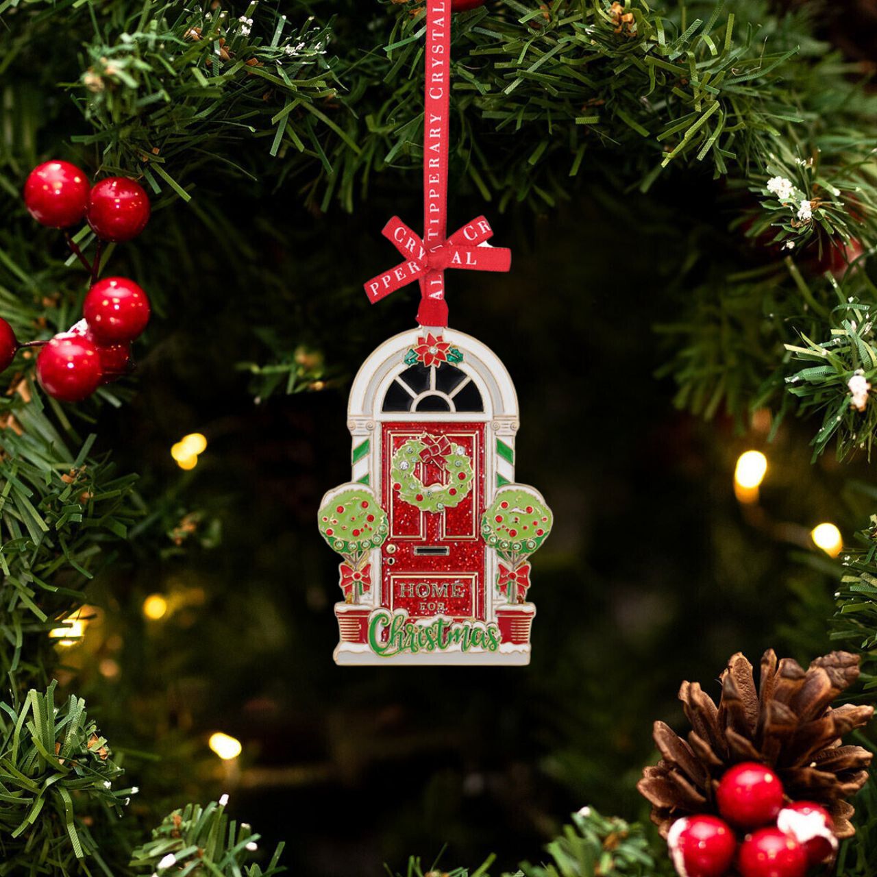 We just Love Christmas! The festive season, the giving of gifts, creating memories and being together with family and loved ones. Have lots of fun with our lovingly designed and created Christmas decorations, each one has a magic sparkle of elf dust!