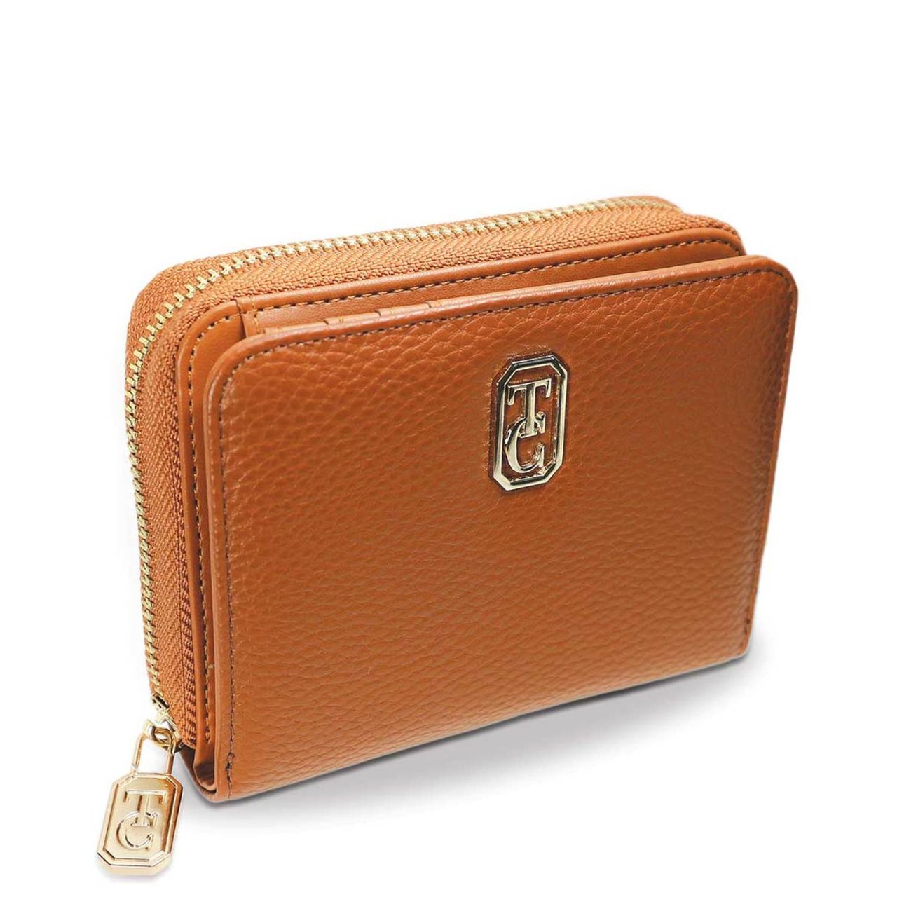 The Windsor Purse - Tan Small by Tipperary Perfectly sized this versatile wallet will compliment any handbag. Packed into a compact shape, designed to make your life easier!