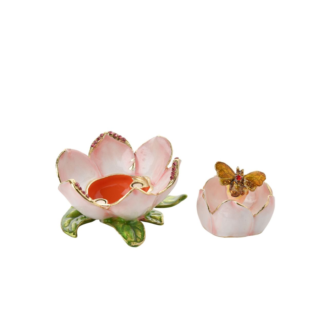 Features an attractive design which stands out with sparkling embellishments, further adding artistic appeal.