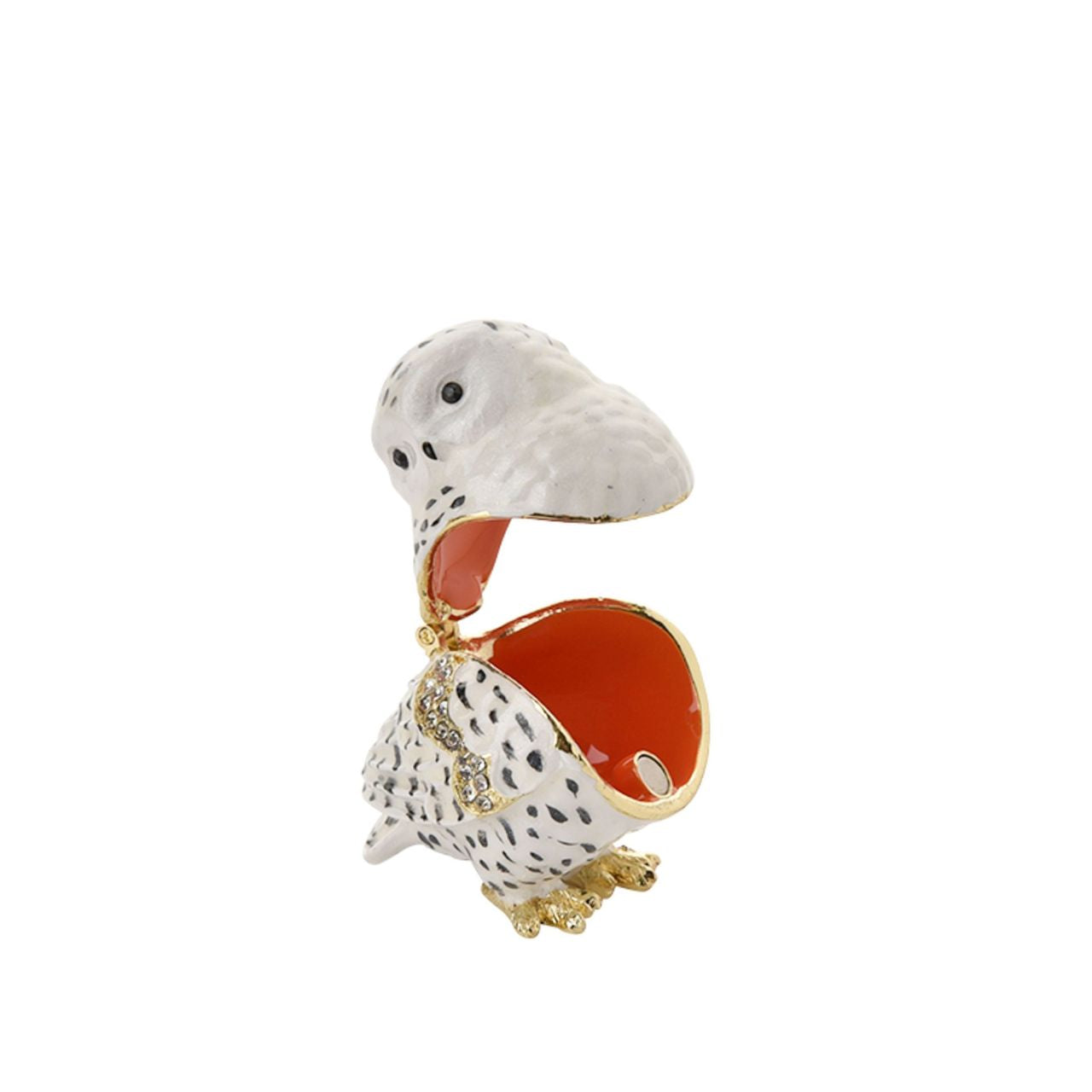 Features an attractive design which stands out with sparkling embellishments, further adding artistic appeal.