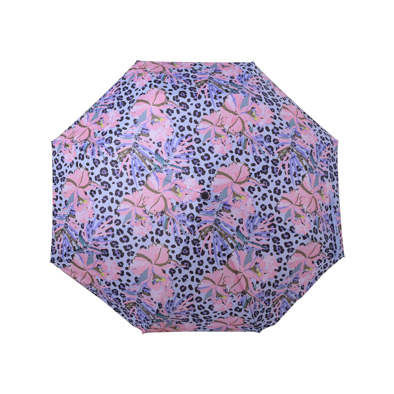This premium umbrella has a auto open & close feature, so at a touch of a button the canopy fully opens and then press the button again to collapse the canopy… a handy function when you’re in and out of buildings or shops.
