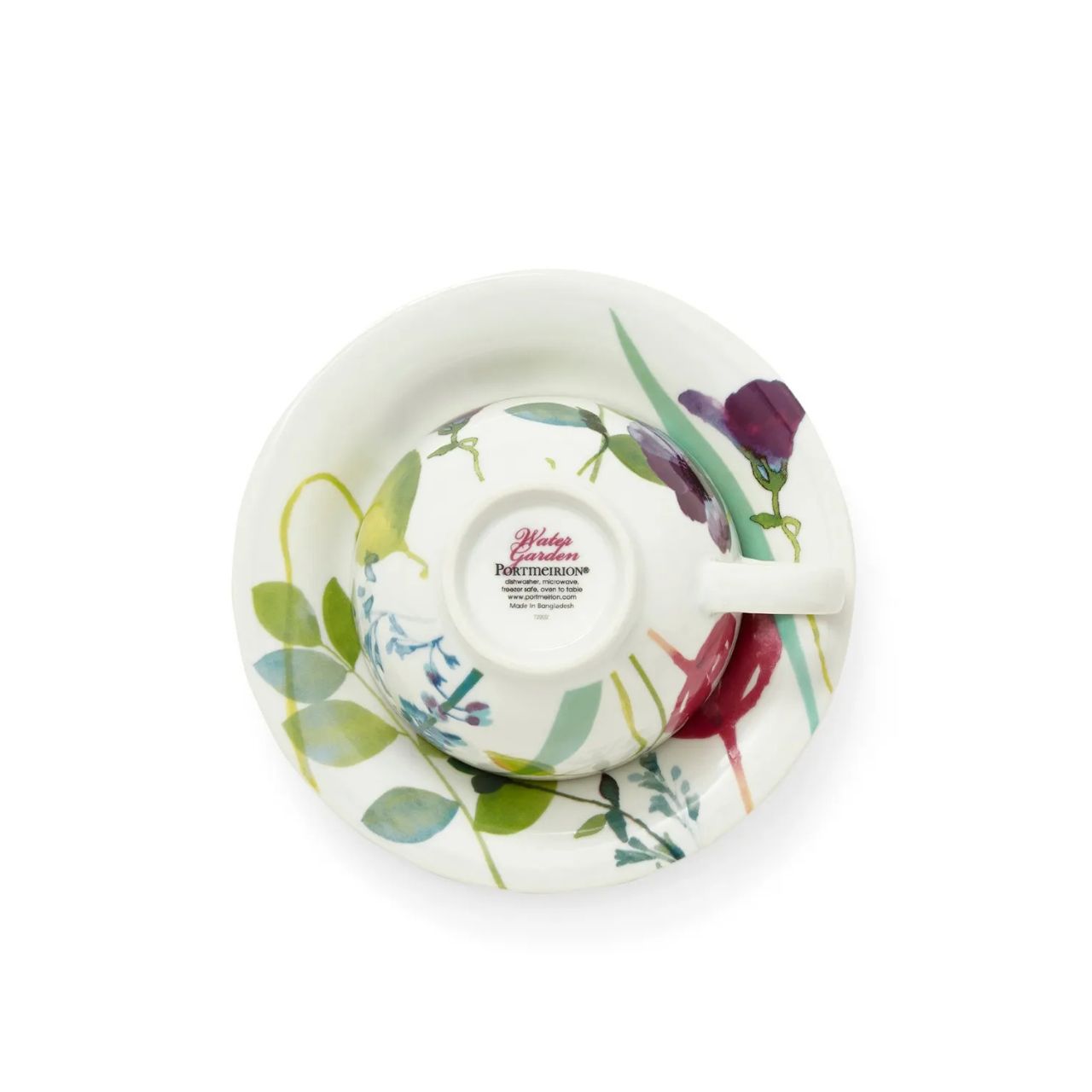 This vibrant, floral breakfast cup and saucer set will brighten up every morning. With a generous capacity, these porcelain cups are decorated with the Water Garden pattern in pretty pastel shades.